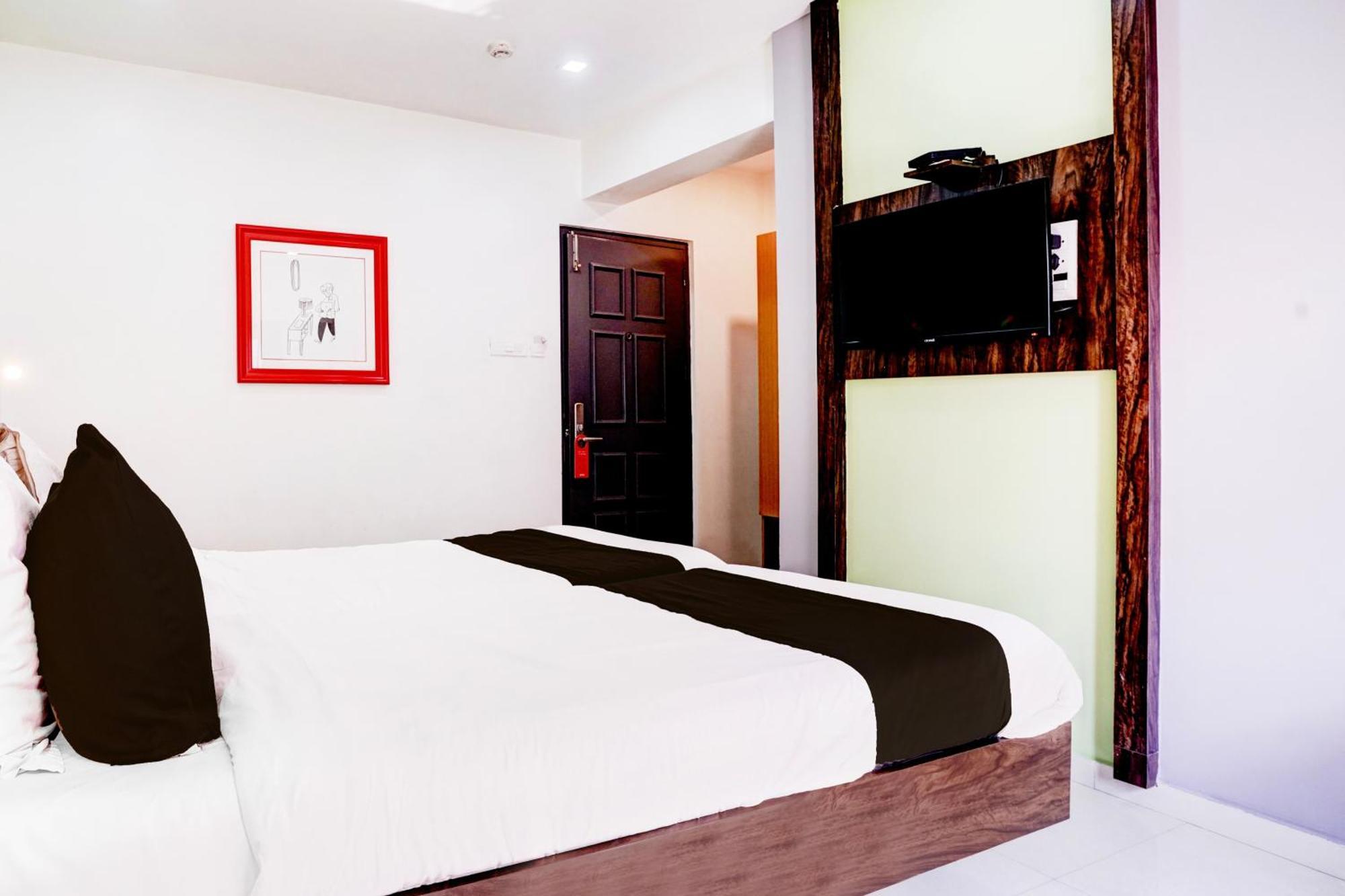 Townhouse Oak Kopar Khairane Navi Mumbai Formerly Ivy Hotel Exterior photo